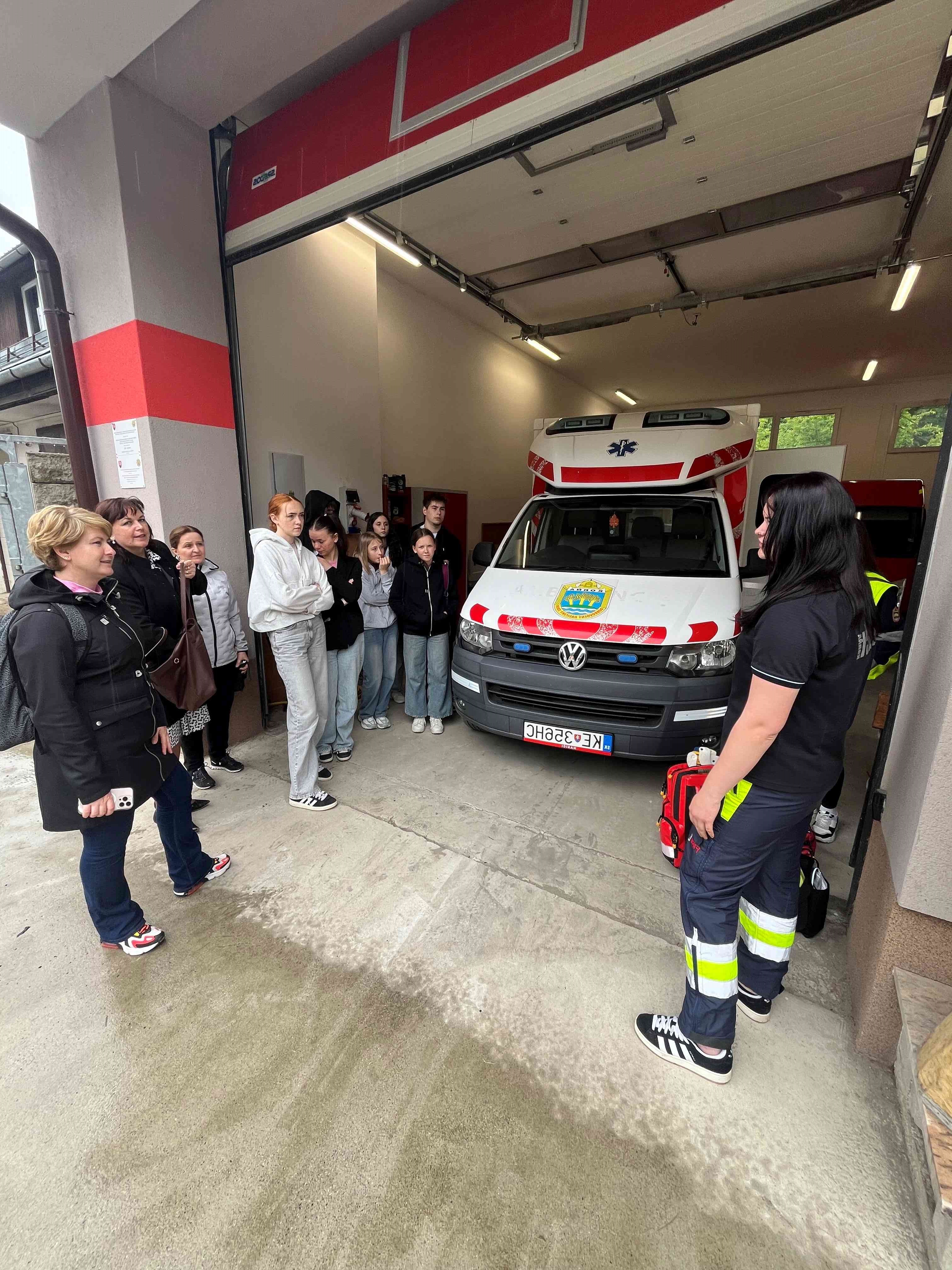 Exkurzia v hasičskej zbrojnici v Korni